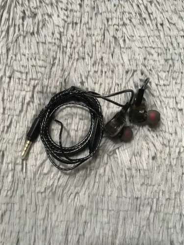 Fone QKZ AK6