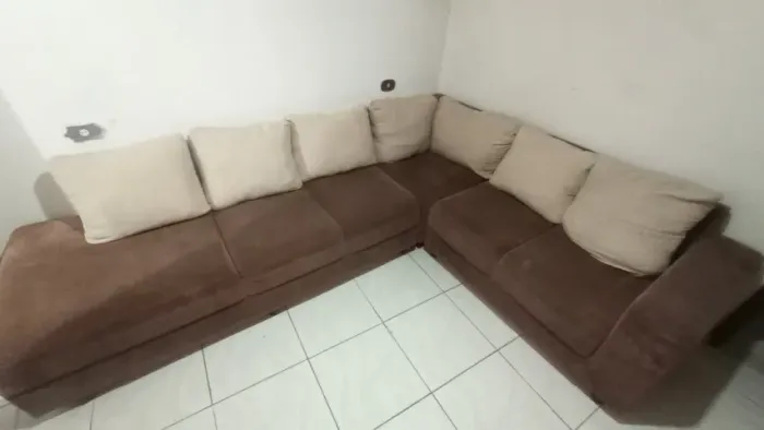 Sofá de canto tecido chenille 