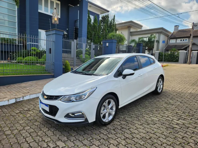 Chevrolet Cruze Sport LT 1.4 16V TB Flex 5P Aut. 2017