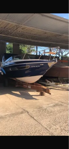 LANCHA TRITON 275 SPORT 2023 banheiro fechado 2 quartos de casal impecável