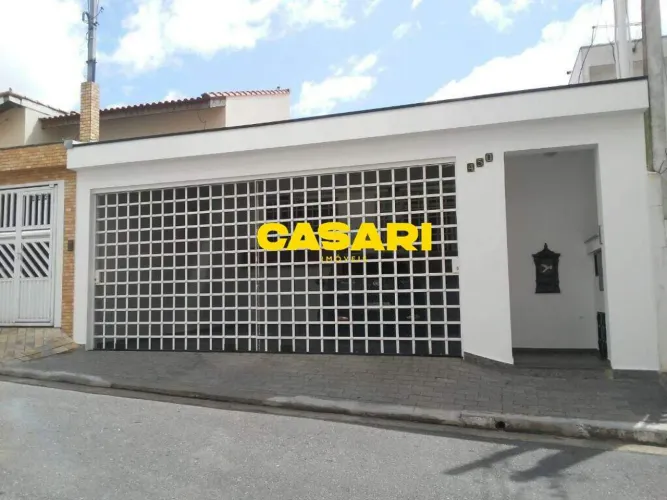 Casa Térrea com 3 Dormitórios à Venda ou Aluguel na Vila Dayse - Anchieta, São Bernardo do