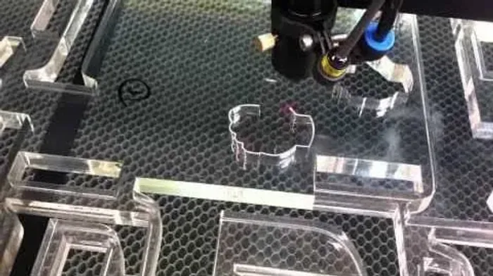 Corte a Laser para Acrílico e mdf