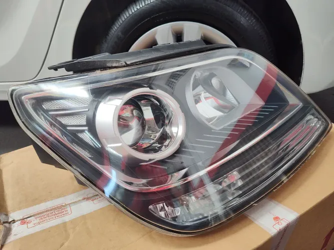 FAROL LADO DIREITO KIA MOHAVE