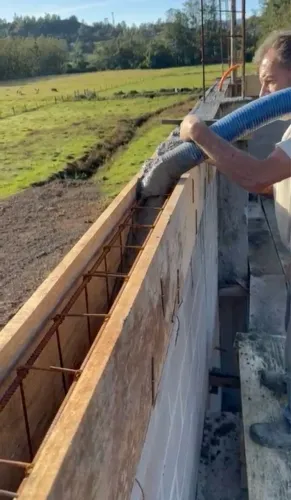 Bomba de concreto pneumática portátil