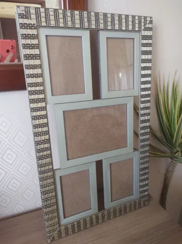 Quadro porta retratos de madeira 62 x 36