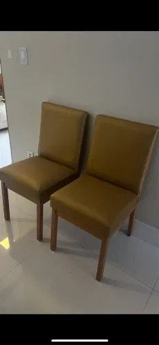 Conjunto de 4 cadeiras de jantar madeira maciça