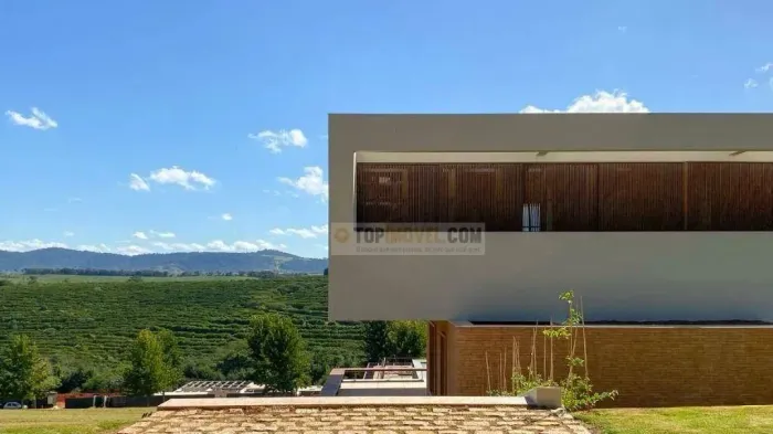 Casa Nova com 6 Suites à Venda no Condomínio Quinta da Baroneza II - Bragança Paulista/SP