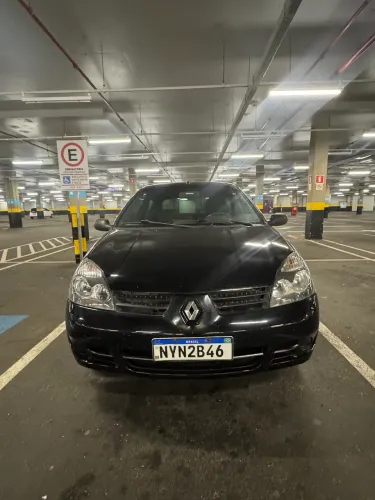 Renault Clio Hi-flex 1.0 16V 3P 2011