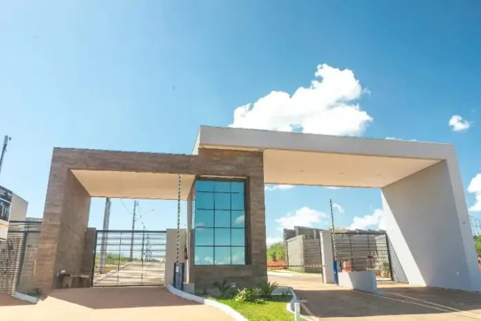 Lote à venda no Condomínio Villa Segura, bairro Jardim Primavera