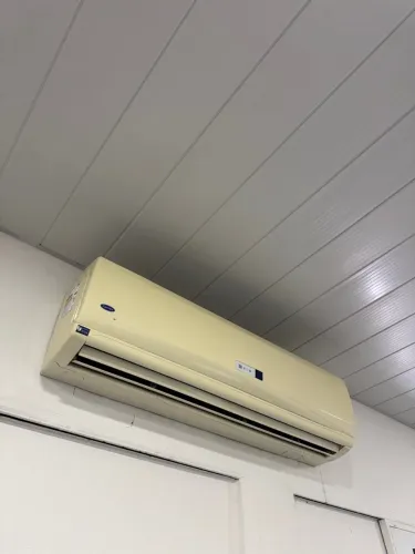 Split Carrier 30000 BTUs 