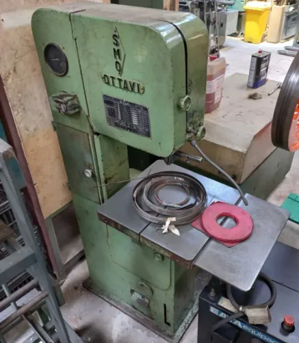 Serra De Fita Vertical Smo Ottavi Trifásico 220 V / -- 00932