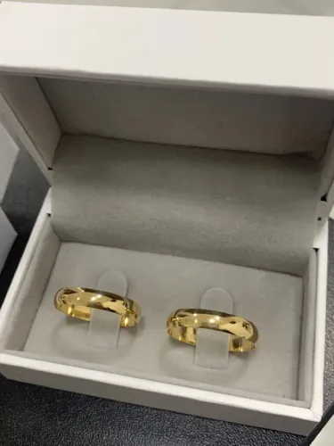 Par de Alianças de Ouro 18k - Novas