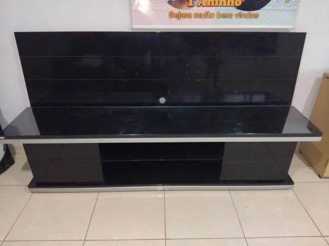 Rack de TV Preto marca Rudnik