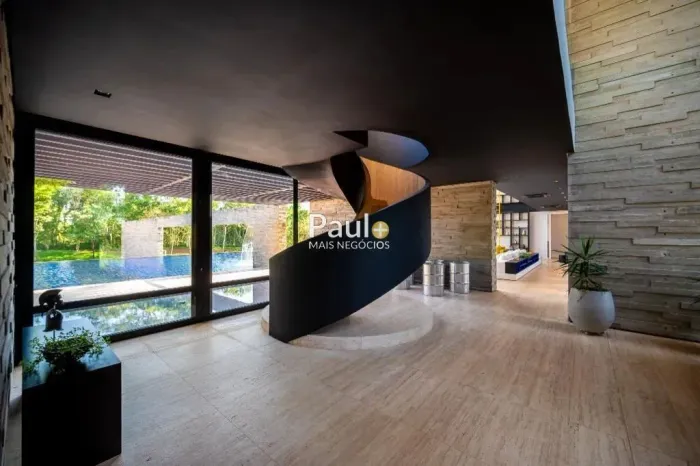 Sobrado à venda em Bragança Paulista, Quinta da Baroneza, com 9 suítes, com 3000 m²