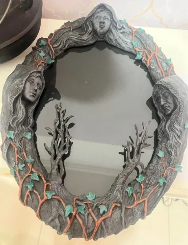 Espelho Negro Obsidiana Deusa Tríplice 45x33 