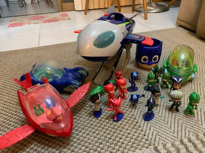 NAVE PJMASK, CARRINHOS, BONECOS, AVIÕES $520 brinquedo