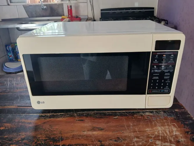 Microondas LG 30 litros