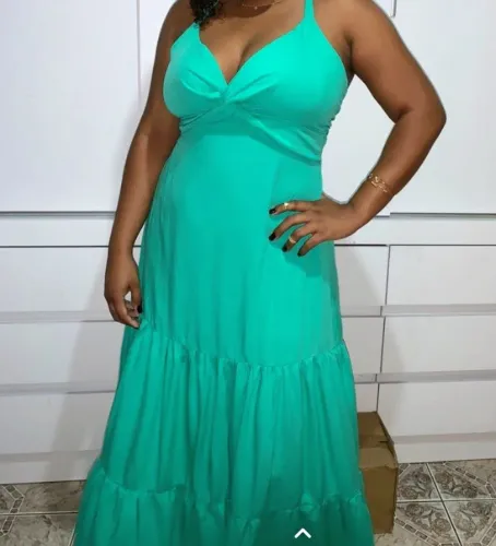 Vestido e macacão