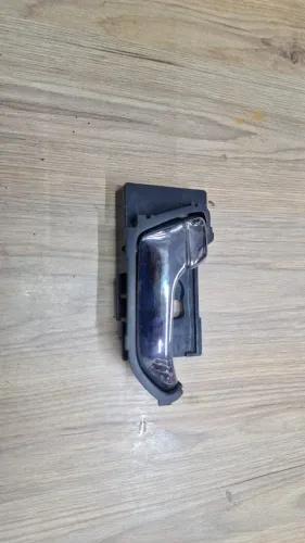 Maçaneta Interna S10