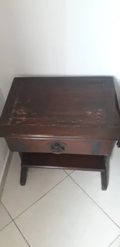 Mesa de Cabeceira Rústica