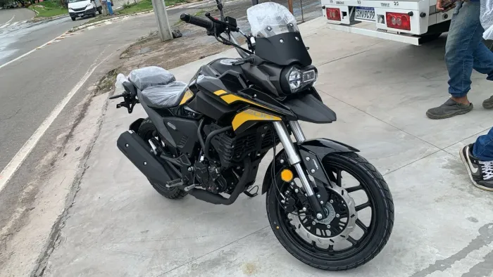 Storm 200 disponível 