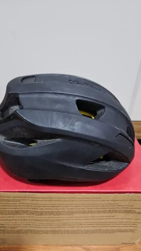 Capacete Specialized