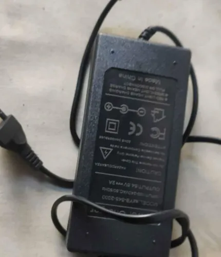 Carregador de bateria scooter elétrica 60v litio 