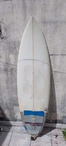 Prancha de Surfe Hennek Wet Works 5'11 x 20 2 11/16 x 33 litros Model Super Round HP FCS 2