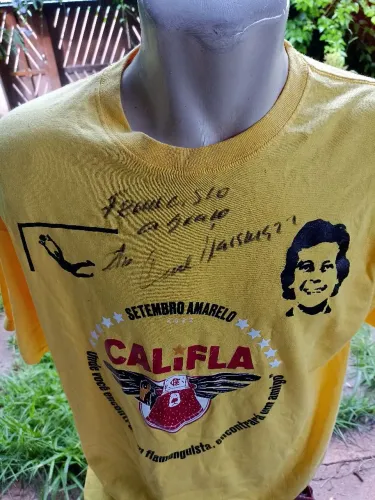 Camiseta Califla autografada Raul plasmam