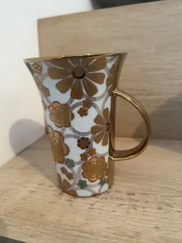 2 Canecas de porcelana floral dourada