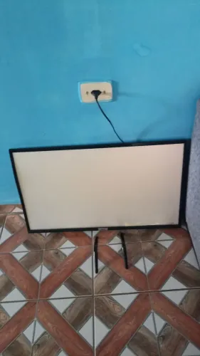 Tv. TCL 32 polegadas 