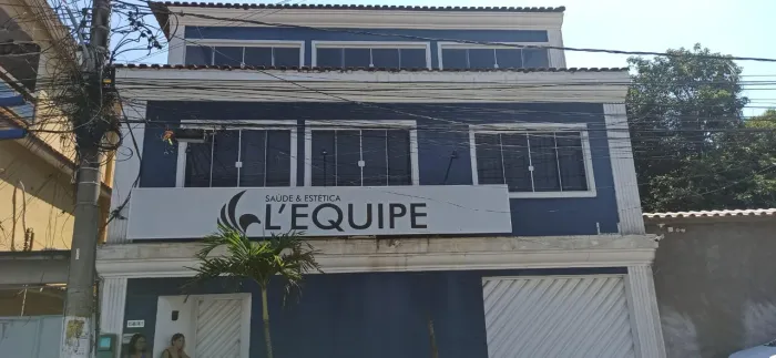 Imóvel no Centro de queimados