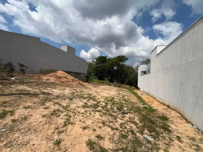 Terreno à venda Jardim das Maritacas, Indaiatuba