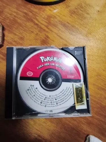 CD + Fita VHS pokémon