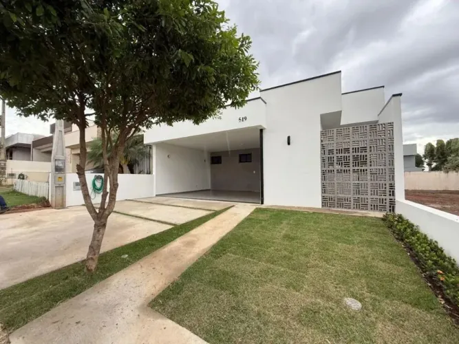 Casa à venda no Condomínio Village Monte Cristo em Cosmópolis/SP.