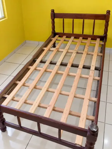 Cama de solteiro