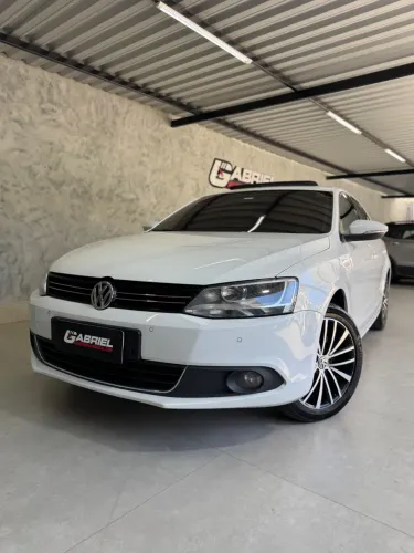 Volkswagen Jetta Highline 2.0 TSI 16V 4P Tiptronic 2014