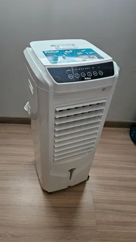 Climatizador Philco 14L - Novinho - Nota fiscal e Garantia de 1 ano.