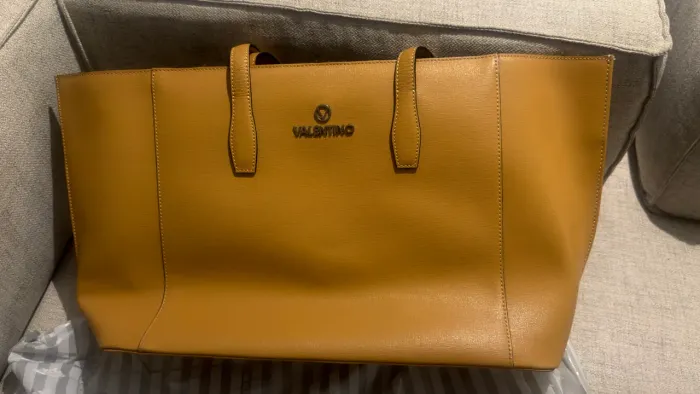 Bolsa Valentino - Aceita troca