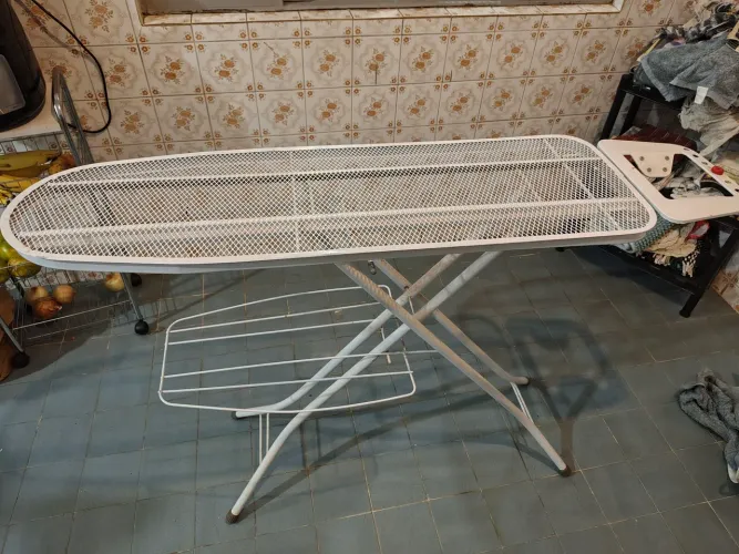 Tábua de passar de AÇO (apenas 99,00)