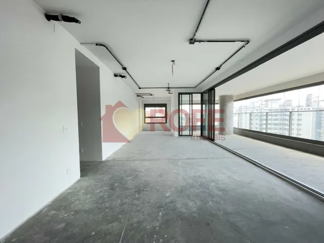 Balkon Campo Belo | 211 m² | Novo no Contrapiso | Andar Alto | Vista Livre | 3 Vagas
