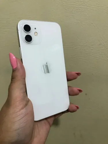 iPhone 12 64GB 