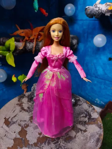 Barbie magia de aladus Brietta