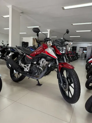 Titan 160 2025/2026 semi nova apenas 1350km rodados