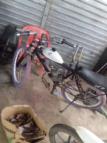 Motorizada boa só pega anda