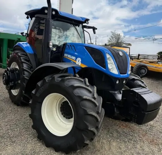 New Holland T7 260 ano 2023 