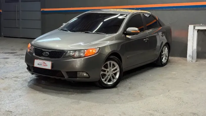 Kia Motors Cerato 1.6 16V Aut. 2011