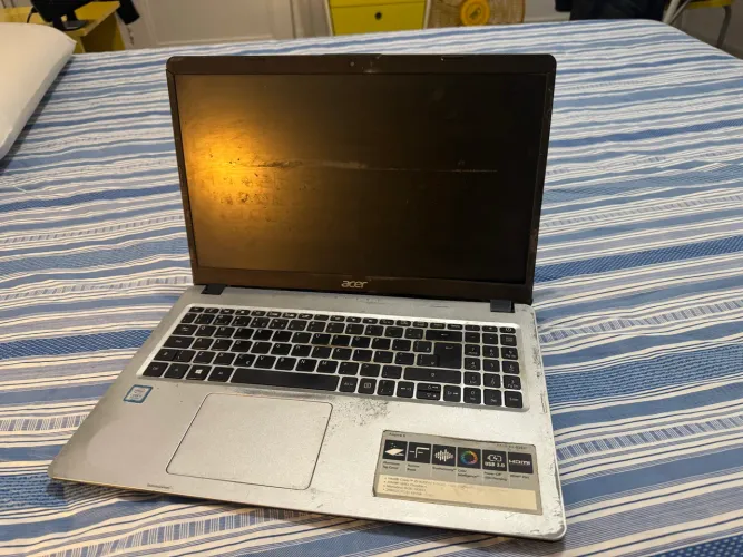 Notebook Acer Aspire 5 A515-52-536H - i5 | 8GB RAM | SSD 256GB