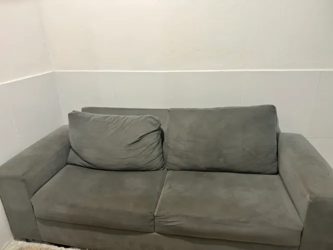Vende-se sofá semi novo