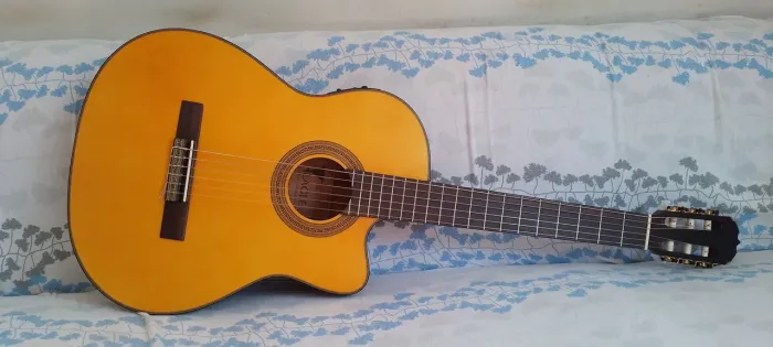 Violão eagle ch800